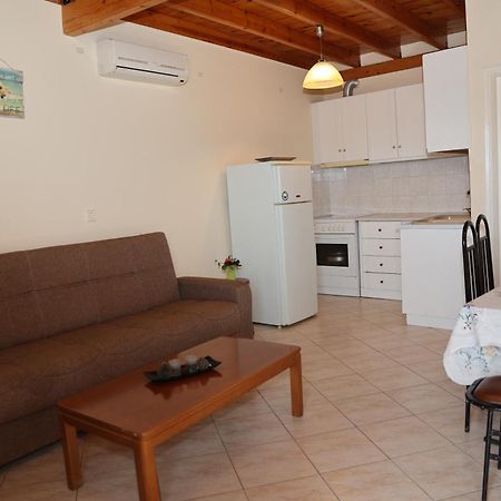 Mary'S Villas Plomari Dış mekan fotoğraf